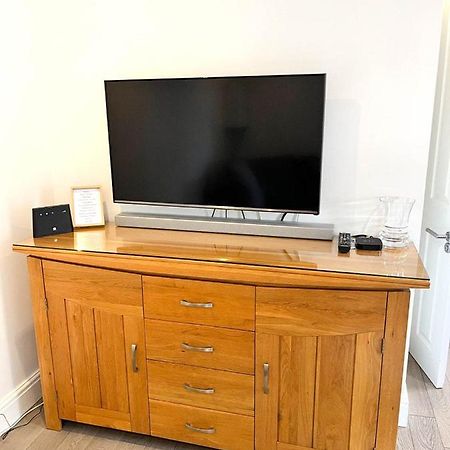 Modern 1 Bedroom Flat Close To Vauxhall Londen Buitenkant foto
